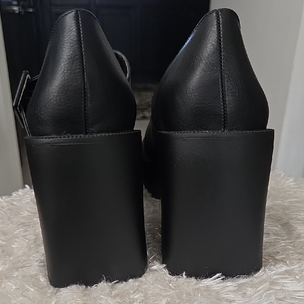 Madden Girl Black Platform Mary Jane Pumps - Picture 6 of 10